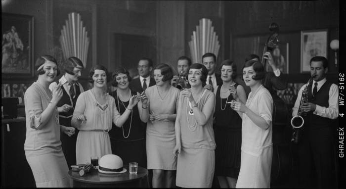 The Real Story of Flappers: Bob Cuts, Jazz, and Freedom!