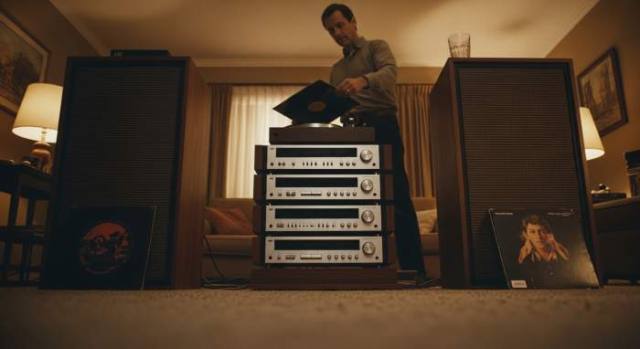 Retro Stereo Family Listening Memory
